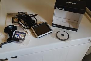 navigatore Garmin nuvi