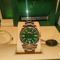 Rolex 124300 green 41