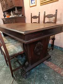 Tavolo in Stile + 4 Sedie in Stile