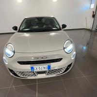 Fiat 600 Hybrid 100 CV DCT MHEV La Prima