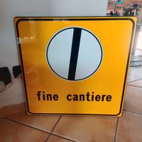 cartello stradale 