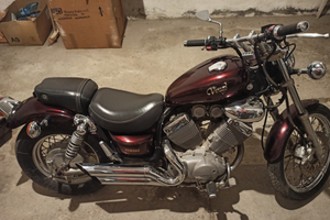 Moto Yamaha Virago 535