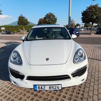 PORSCHE CAYENNE 4.2 DIESEL