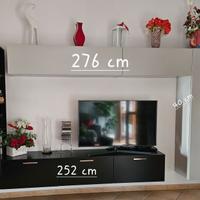 mobile soggiorno e libreria