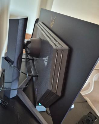 Monitor gaming LG UltraGear OLED 27” – 27GS95QE