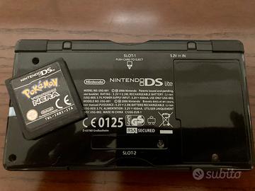 Nintendo DS Lite + gioco Pokémon versione nera