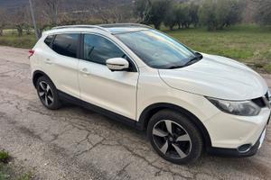 Nissan Qashqai 1.5d 360 autocarro N1