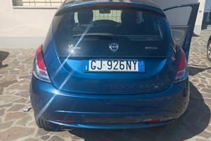 lancia ypsilon 3 serie