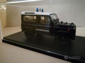 modellino land rover defender carabinieri subacque