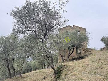 Rustico-Casale a San Biagio della Cima