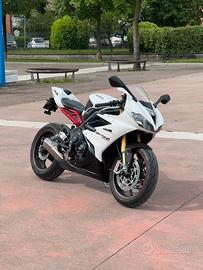 Triumph daytona 675 R