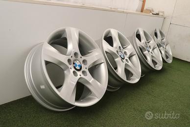 Cerchi in lega BMW Serie 1 F20 F21 E81 E82 E87 17