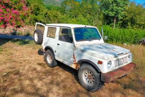 SUZUKI SJ400/Samurai - 1982
