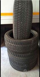 DUNLOP SP WINTER SPORT 4D 235/45 R17 