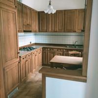 Cucina country in legno di noce