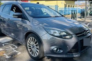 Ford focus station