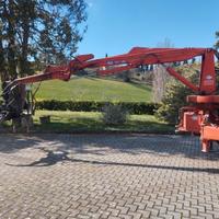 Caricatore forestale SVA con attacco a tre punti