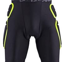 Pantaloncini da MTB o moto con protezioni
