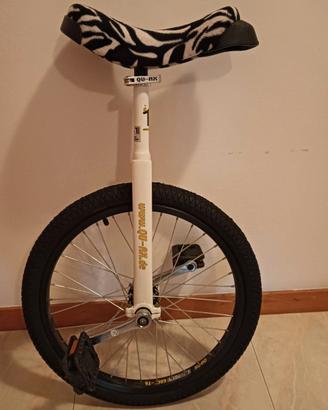 Monociclo QU-AX - sedile zebra