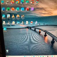 COMPUTER FISSO DESKTOP VELOCE SSD COMPLETO MONITOR