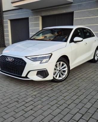 Audi A3 SPB 30 TDI Business Advanced