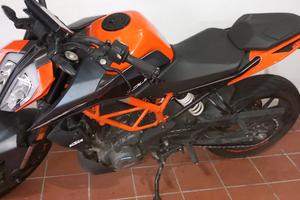 KTM 390 Duke - 2023