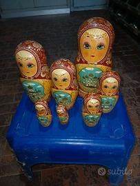 6 Statuette matrioske
