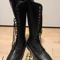 STIVALI ALTI NERI DR. MARTENS