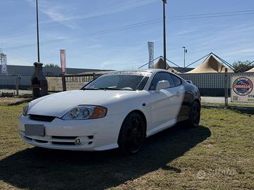 Hyundai coupe 2.0 2004