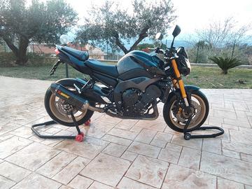 Yamaha FZ8