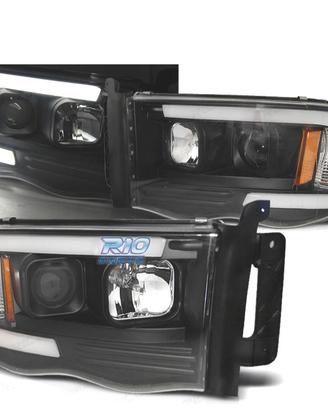 FARI PER DODGE RAM 02-06 TUBO LED NERO
