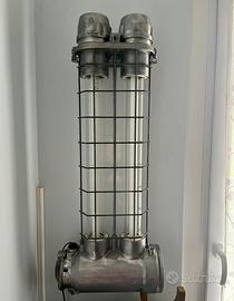 Lampada industriale vintage anni 70