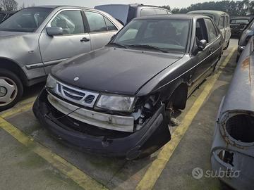 Saab 9.3 - 93 Diesel Demolita - Per Ricambi