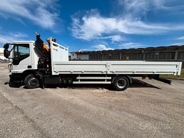 Iveco 120E22/p cassone fisso e gru NUOVA