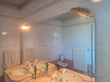Mobile Bagno Doppio Lavabo "Dori" Top in Marmo