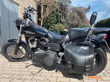 Harley-Davidson Street Bob Black – 2010