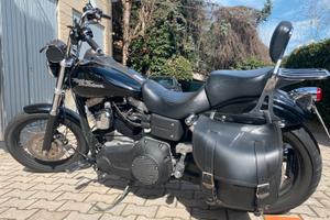 Harley-Davidson Street Bob Black – 2010