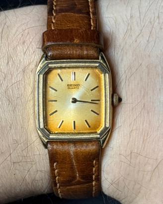 Seiko vintage quartz anni 80 gold tank funzionante