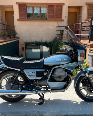 Moto Guzzi 1000SP