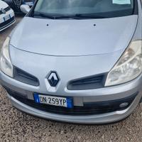 RENAULT CLIO 1.2 BENZINA SOLO 80 MILA KM