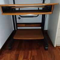 mobile scrivania postazione porta computer 