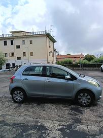 Toyota yaris 1.0