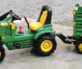 Trattore e rimorchio John Deere