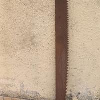 Sega a mano per taglio piante 