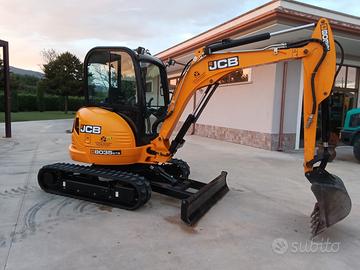 Miniescavatore JCB 80-35 XTS PARI AL NUOVO