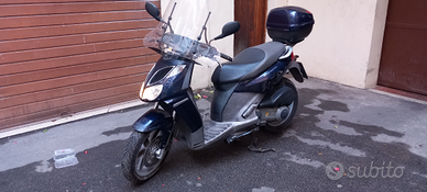 Aprilia sportcity 200 anno 2006