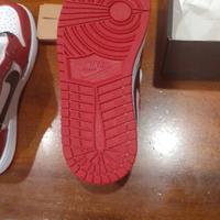 Nike Air  Jordan 1 low retro Chicago 