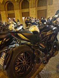 Ducati Diavel 16mila km TERMIGNONI