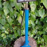 Pompa per bici da pavimento (no spedizione)