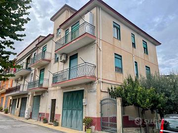 Rif.CM087- appartamento quadrilocale